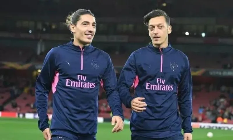 Sự Trở Lại Của Mikel Arteta Và Tầm Ảnh Hưởng Đến Hector Bellerin