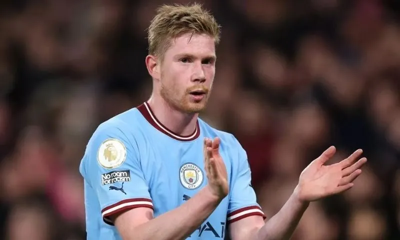 Mối quan hệ giữa Kevin De Bruyne và Mikel Arteta tại Manchester City