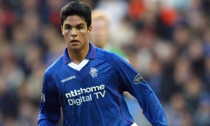 Mikel Arteta 2003: Bắt Đầu Sự Nghiệp Tại Rangers